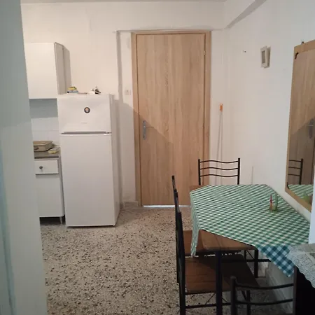 Apartment Socrates